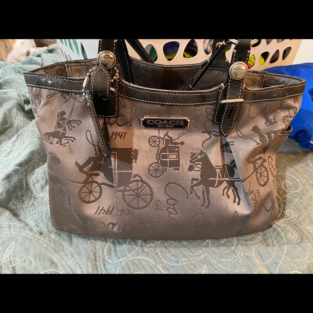 Coach purse